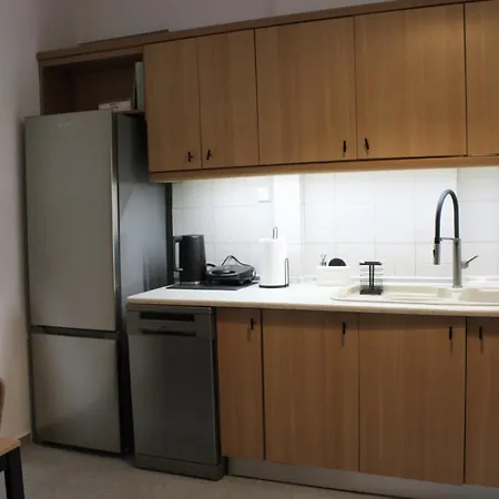 Thesis Apartman